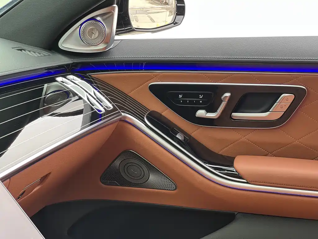 Mercedes-Benz S-Class — миниатюра 15