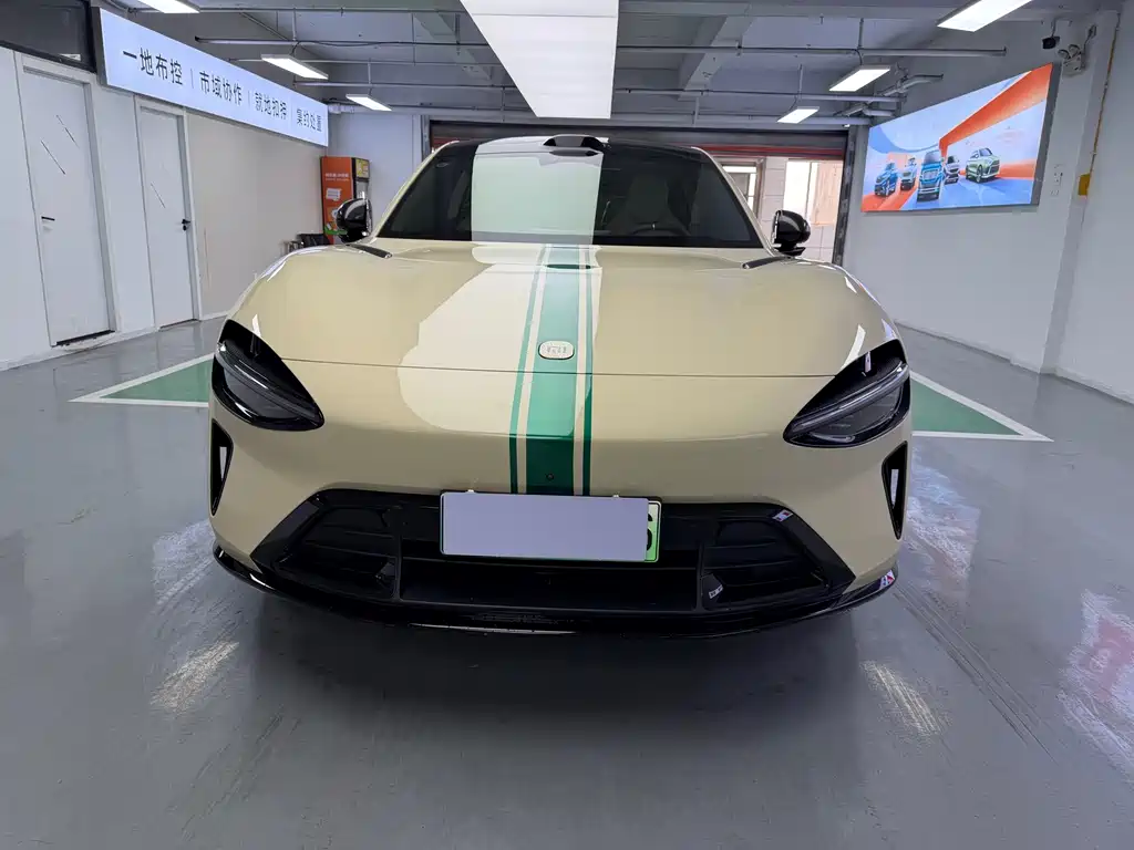 XIAOMI CAR XIAOMI YU7