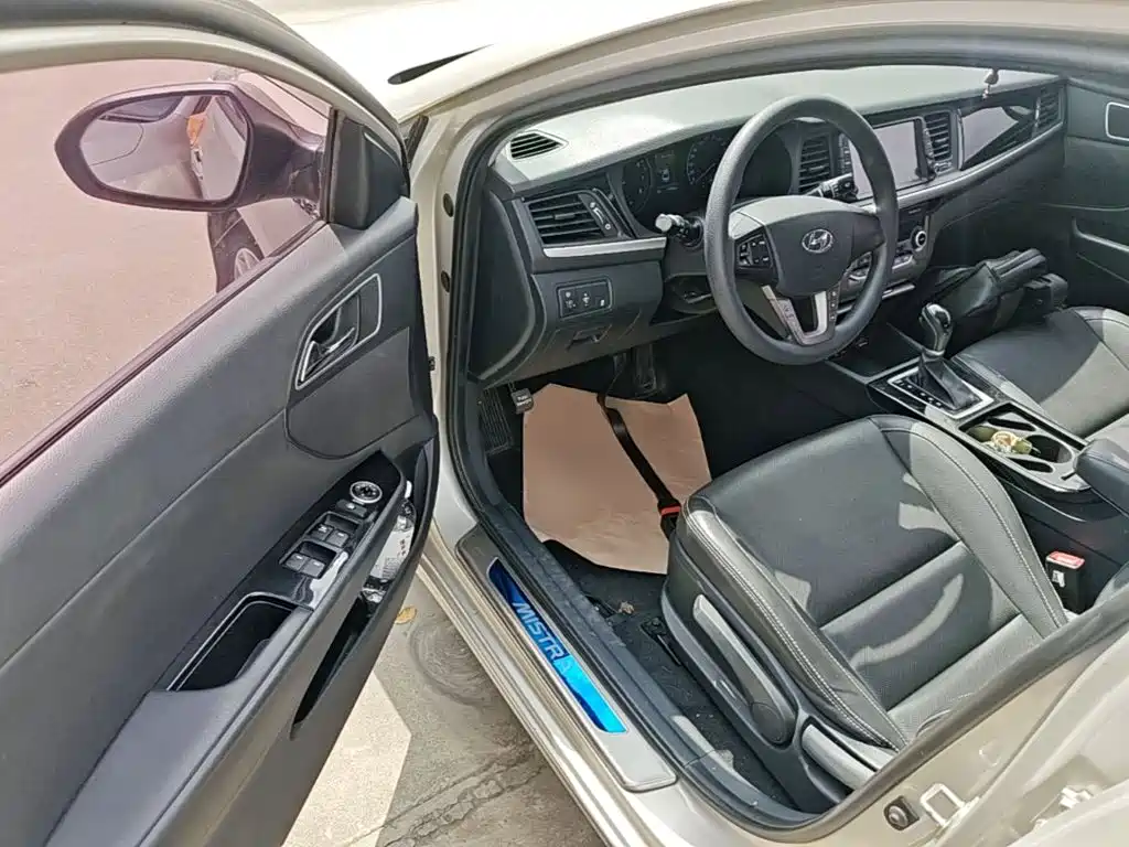 Hyundai Mistra — миниатюра 16