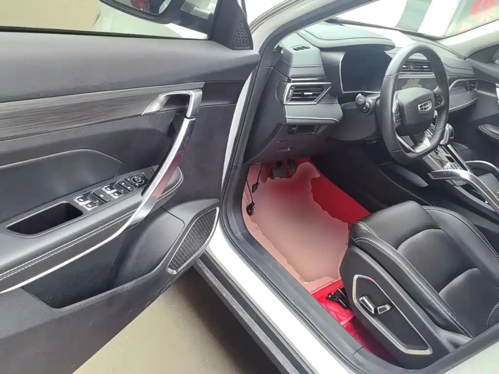 Geely Boyue — миниатюра 16