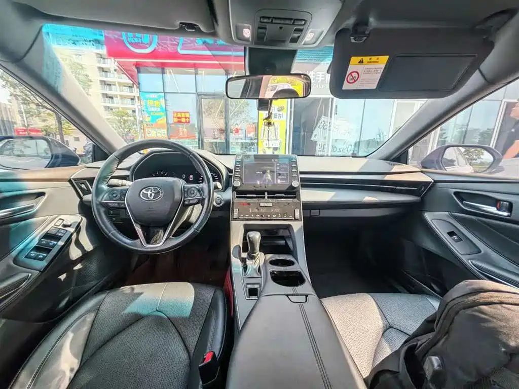 Toyota Avalon 2019 2.0L Luxury VI