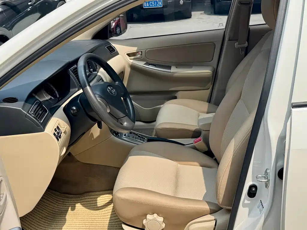 Toyota Corolla — миниатюра 7