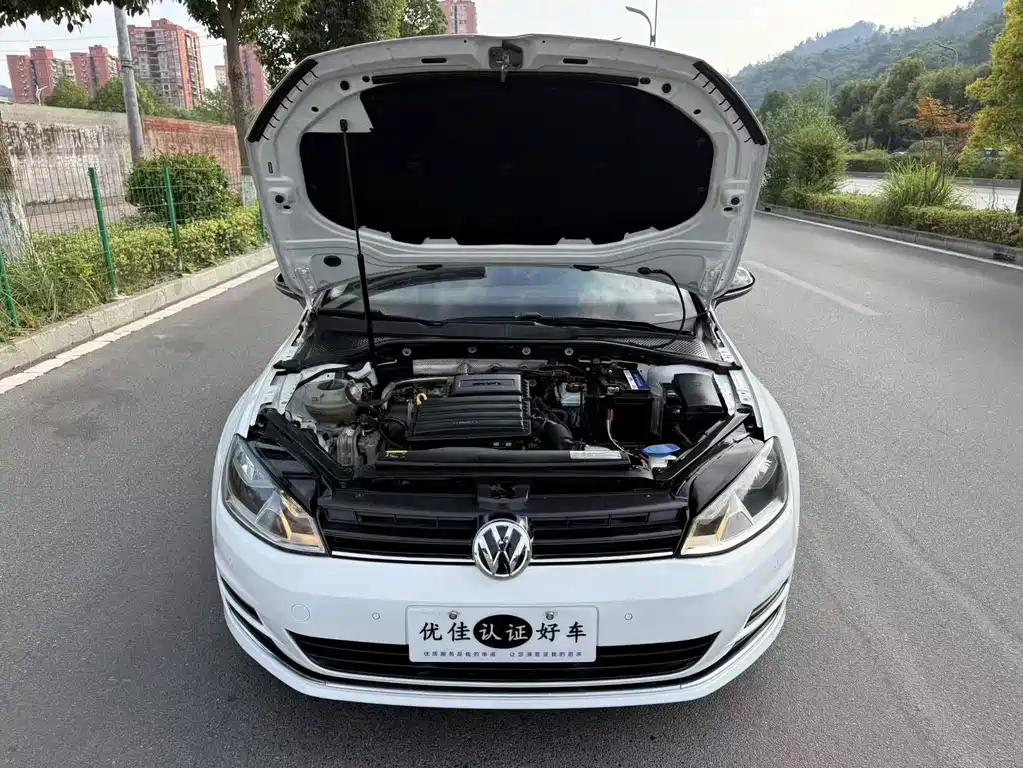 Volkswagen Golf — миниатюра 8