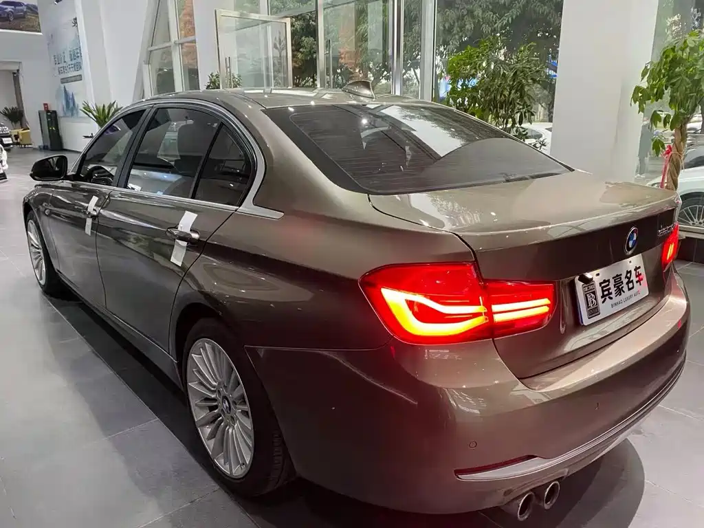 BMW 3 Series — миниатюра 5
