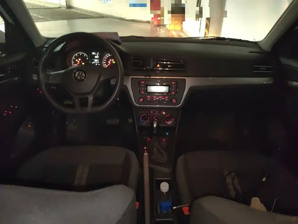Volkswagen Lavida — миниатюра 13