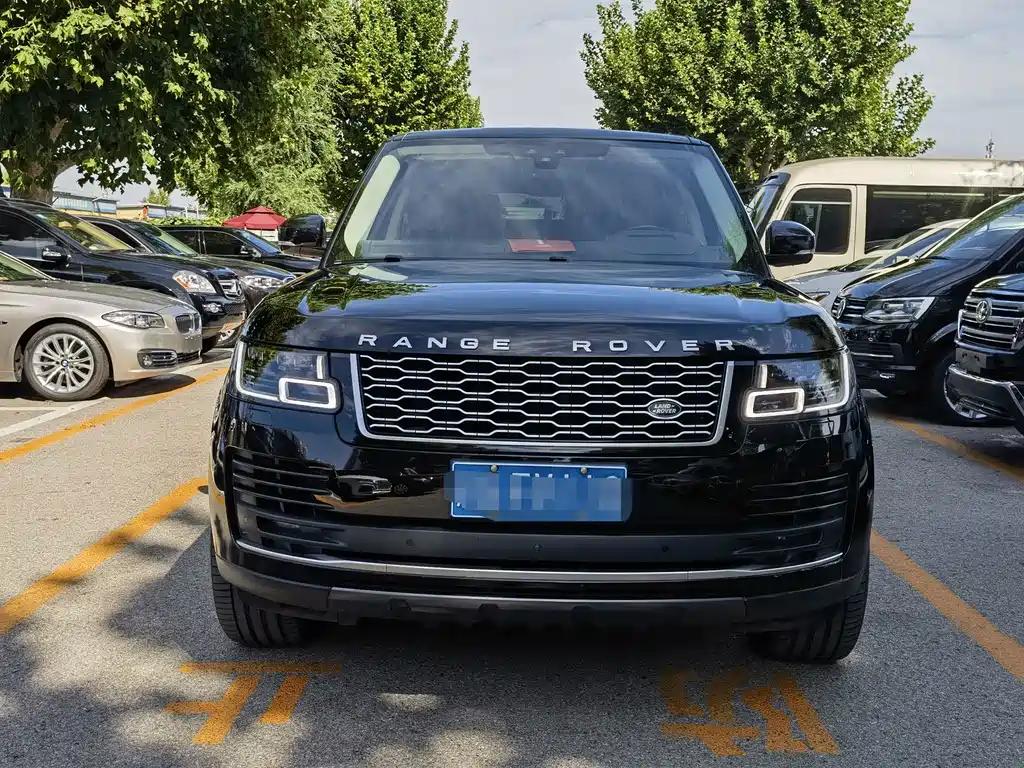 Land Rover Range Rover — миниатюра 2
