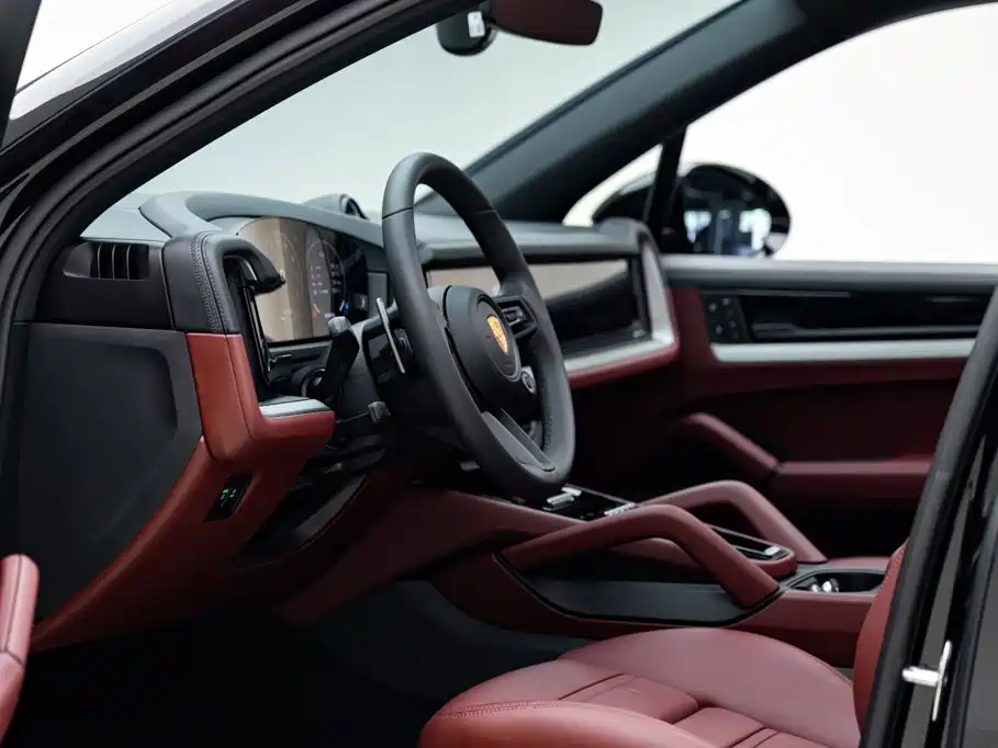Porsche Cayenne — миниатюра 8