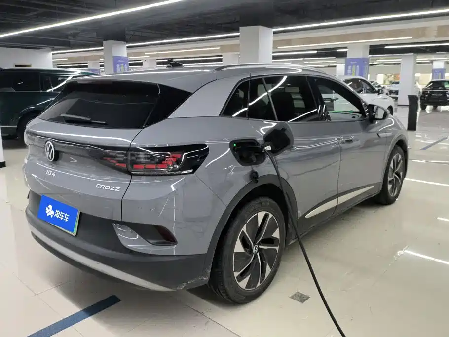 Volkswagen ID.4 Crozz — миниатюра 3