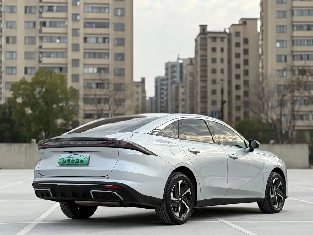 GEELY GALAXY GALAXY L6