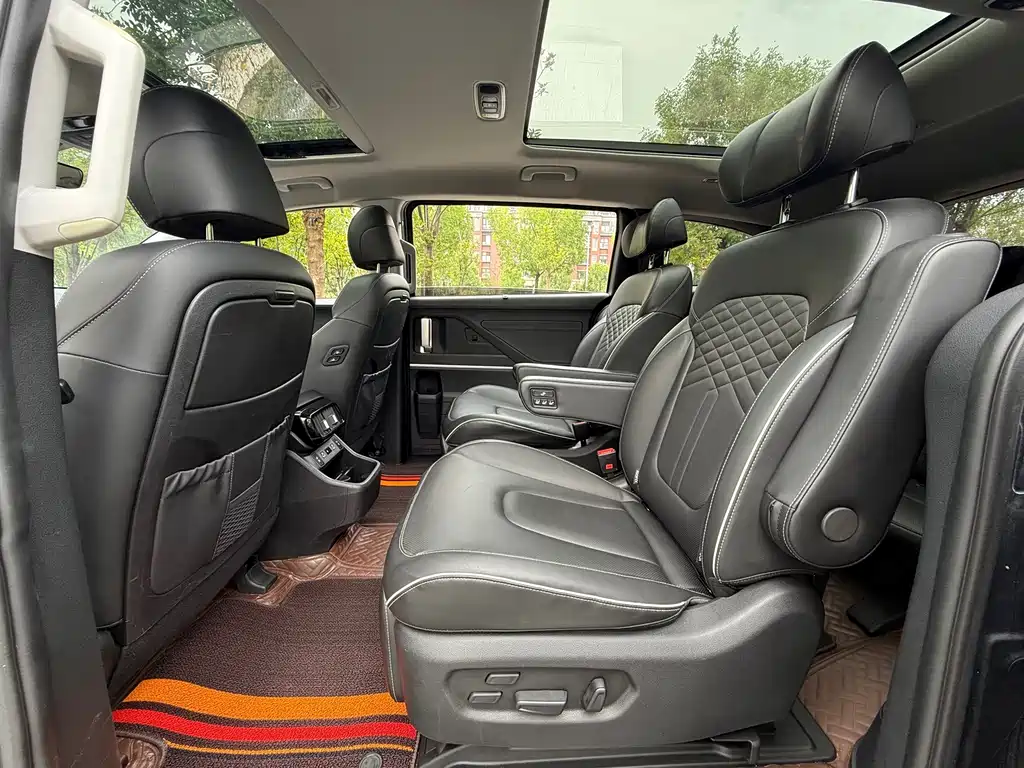 Hyundai Custo — миниатюра 14