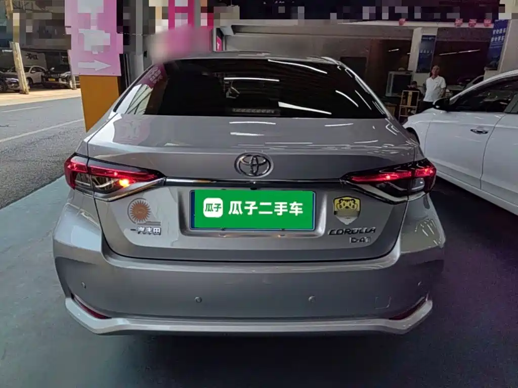 Toyota Corolla — миниатюра 6