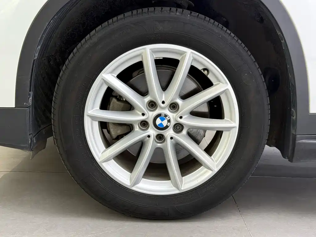 BMW X1 — миниатюра 7