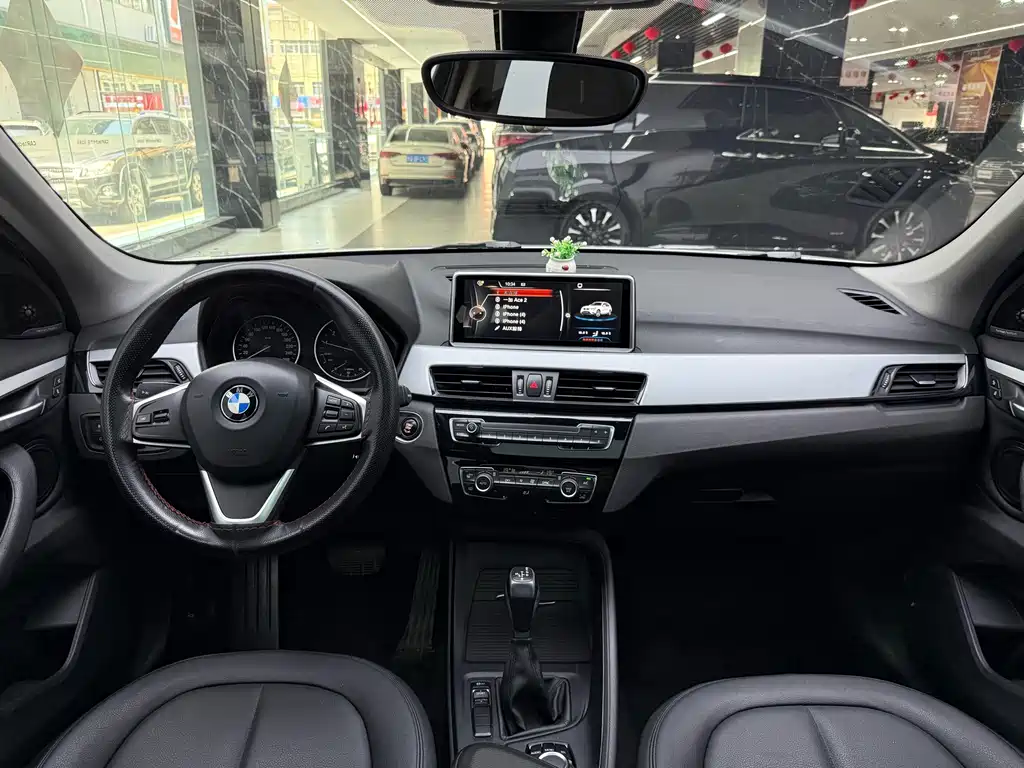 BMW X1 — миниатюра 13