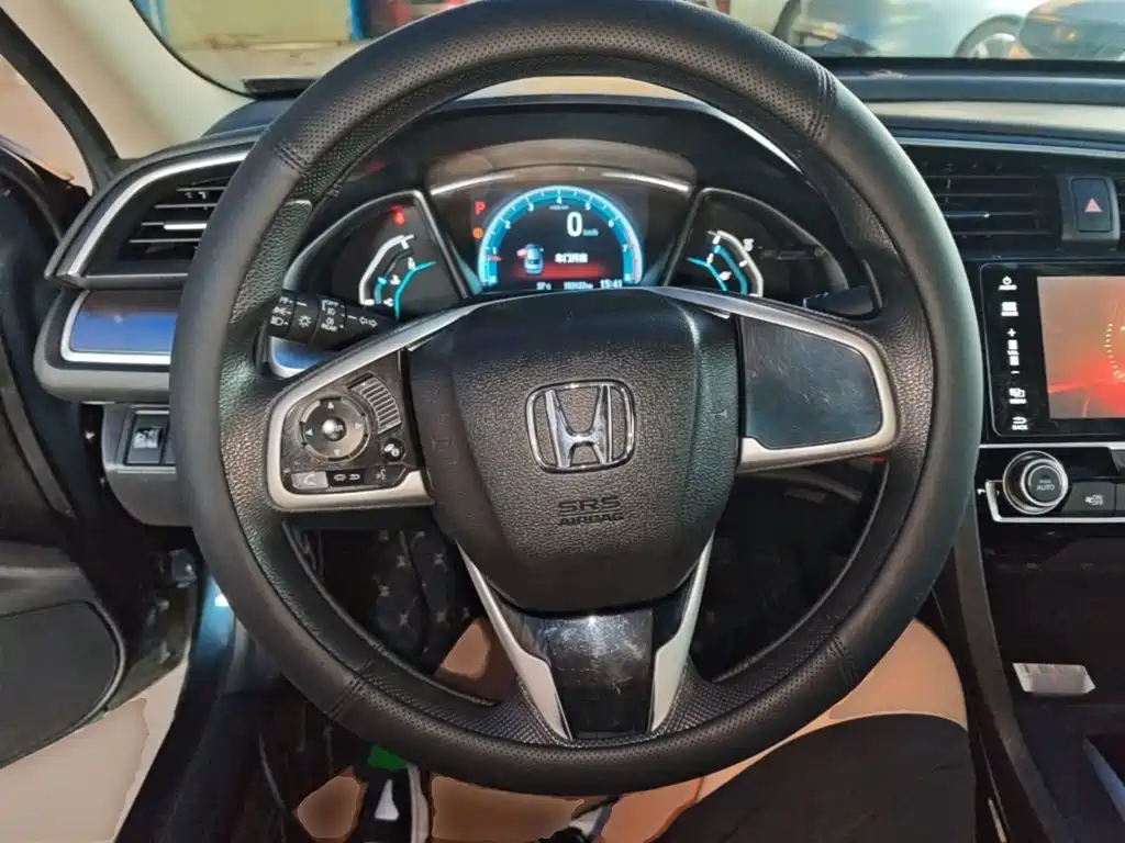 Honda Civic — миниатюра 11
