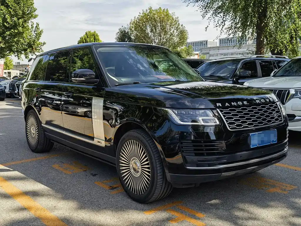 Land Rover Range Rover — миниатюра 3