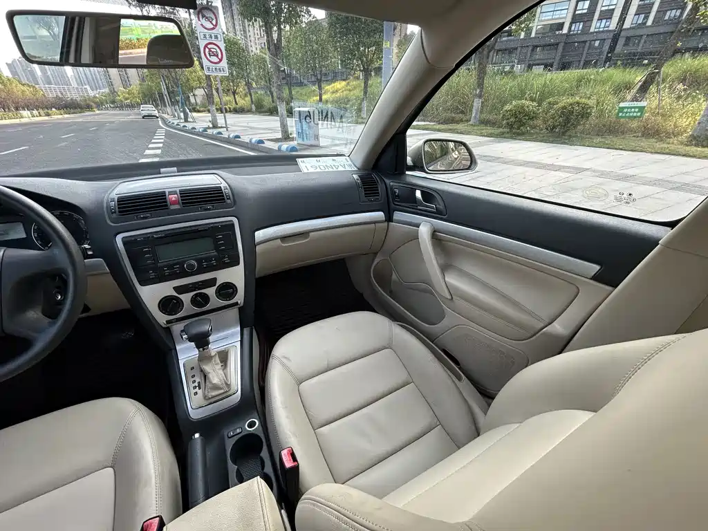 Skoda Octavia — миниатюра 16