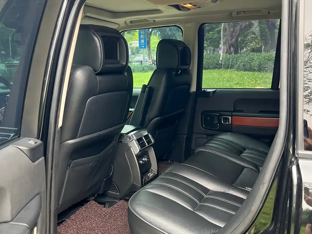 Land Rover Range Rover 2011 3.6 TDV8