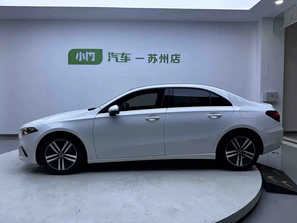 Mercedes-Benz A-Class — миниатюра 6