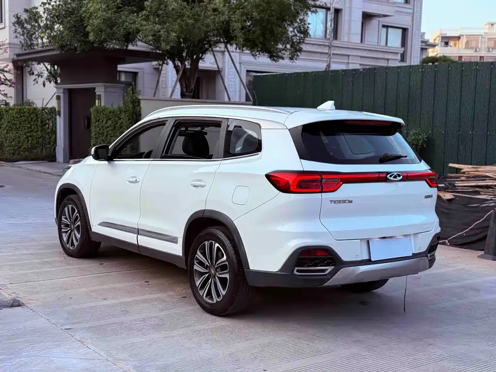 Chery Tiggo 8 — миниатюра 9