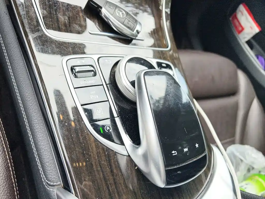 Mercedes-Benz GLC — миниатюра 15