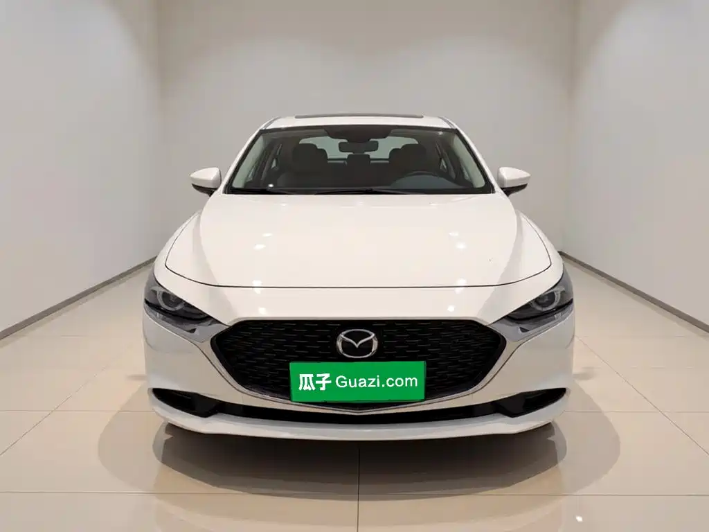 Mazda 3 Axela — миниатюра 2