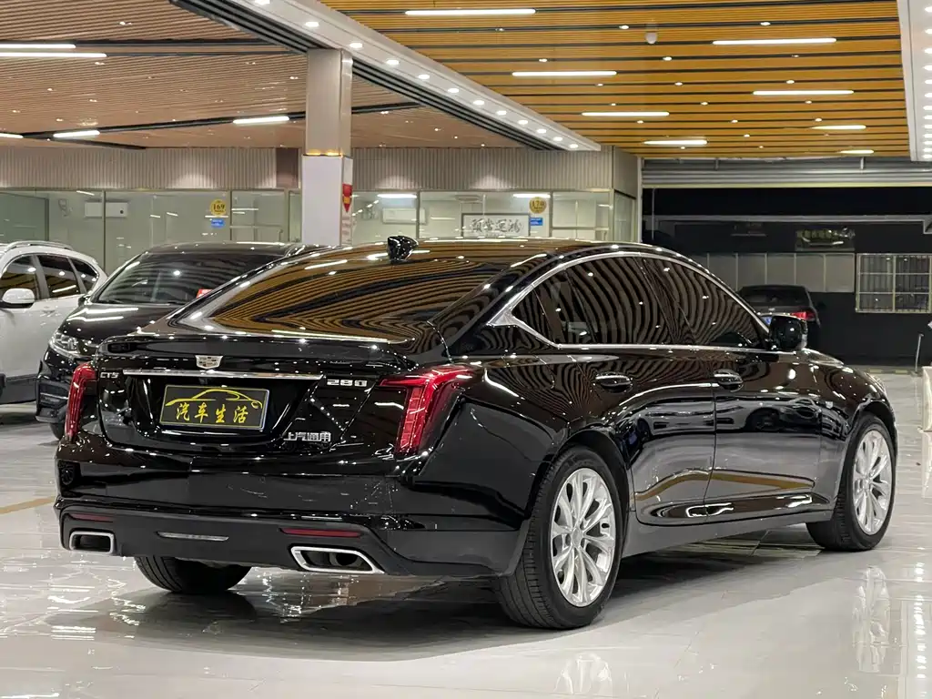 CADILLAC CT5
