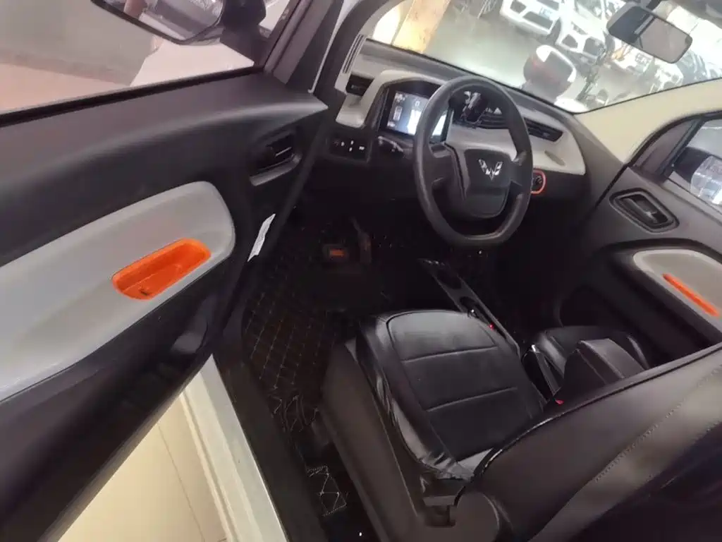 Wuling MINIEV — миниатюра 16