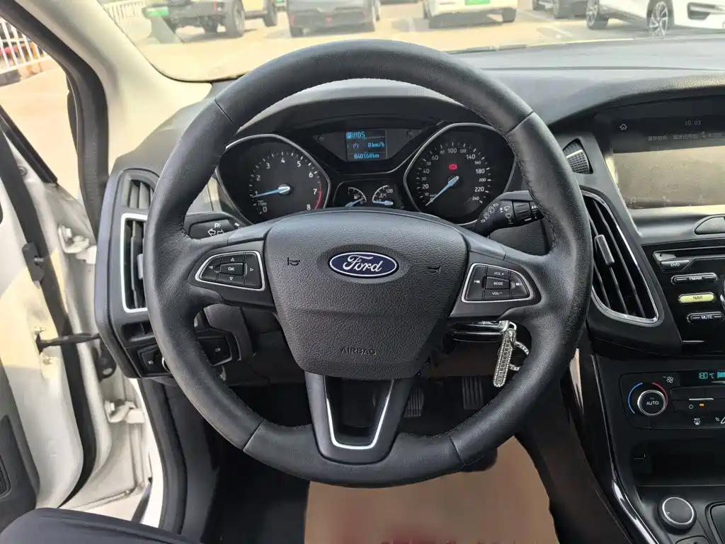 Ford Focus — миниатюра 3