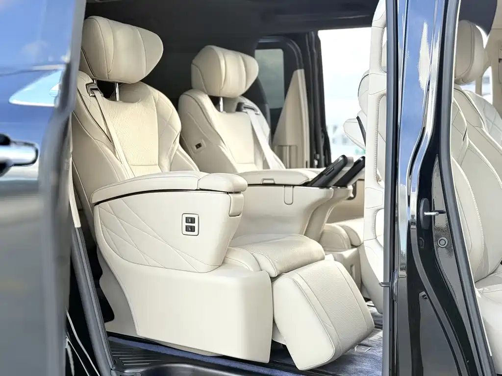 Toyota Alphard 2024 2.5L Premium