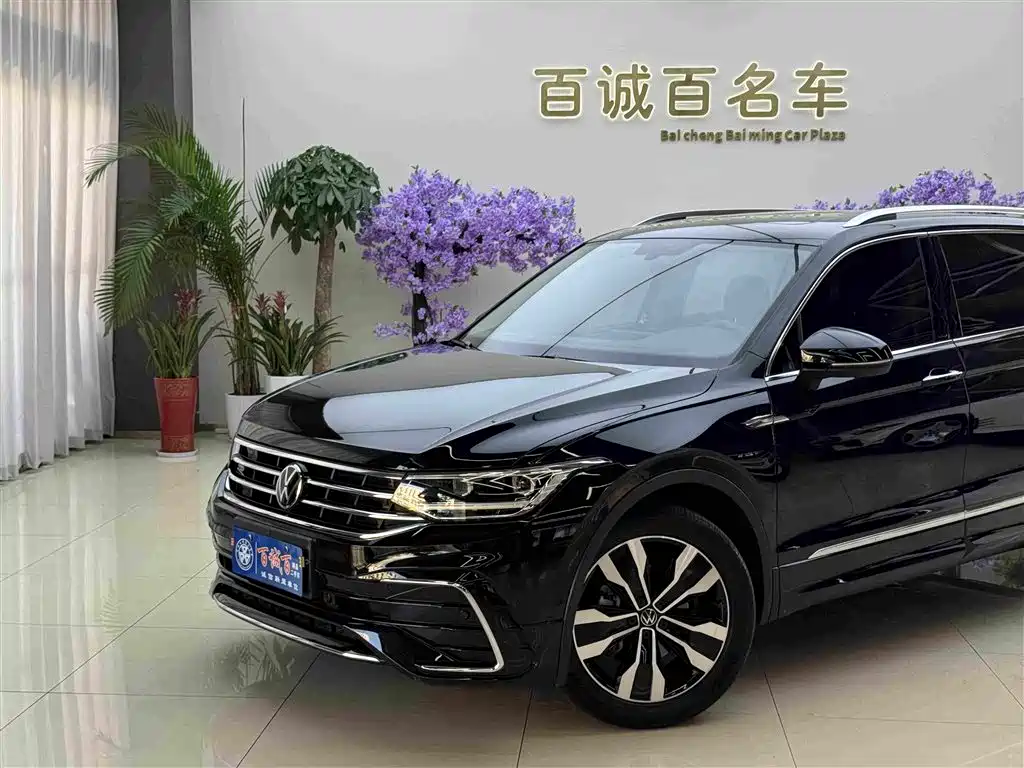 Volkswagen Tiguan L — миниатюра 3