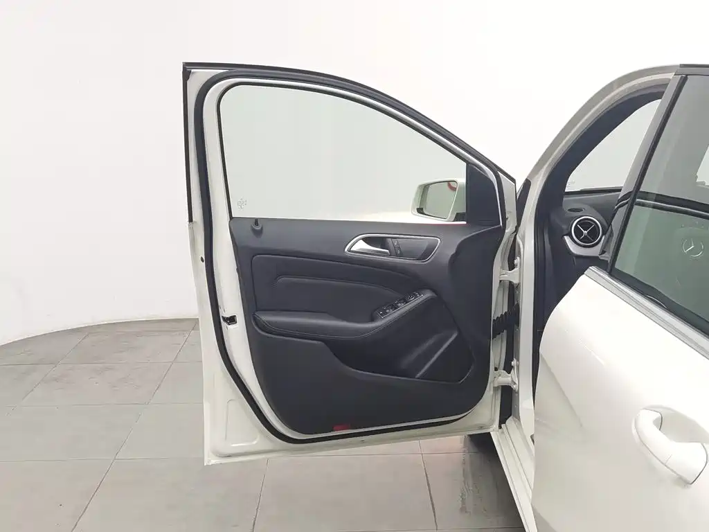 Mercedes-Benz B-Class B 2017 B 200