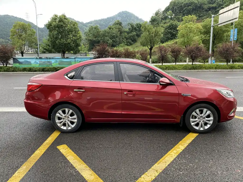 Changan Eado — миниатюра 7