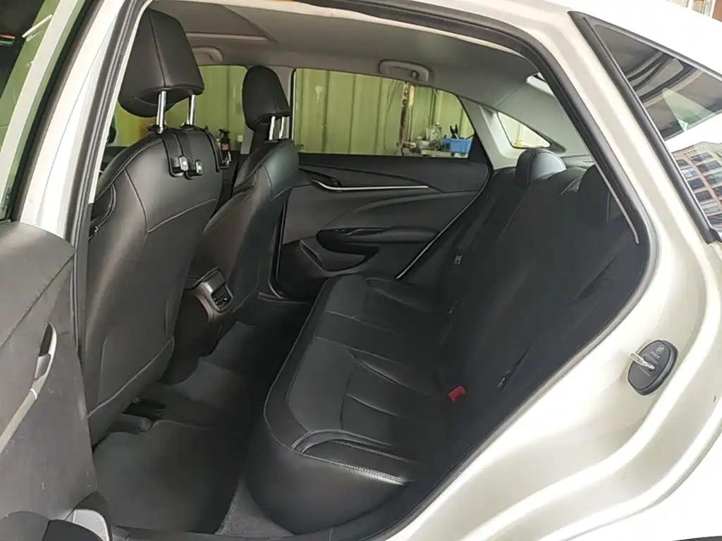 Buick Excelle — миниатюра 17