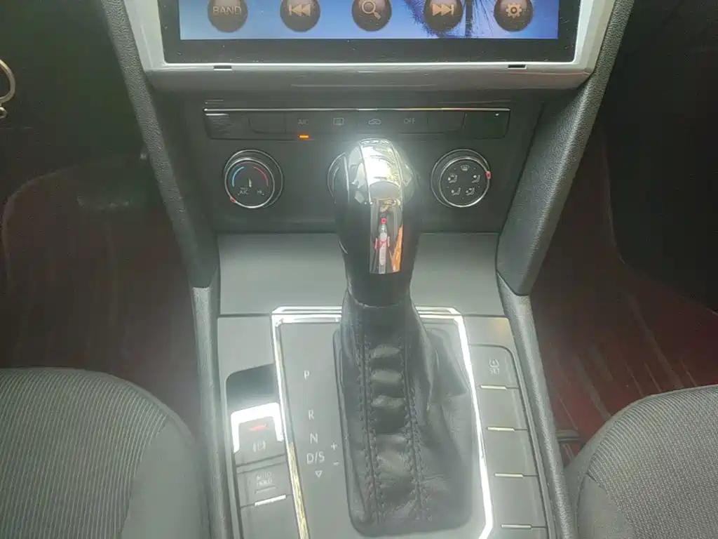 Volkswagen Lamando — миниатюра 14