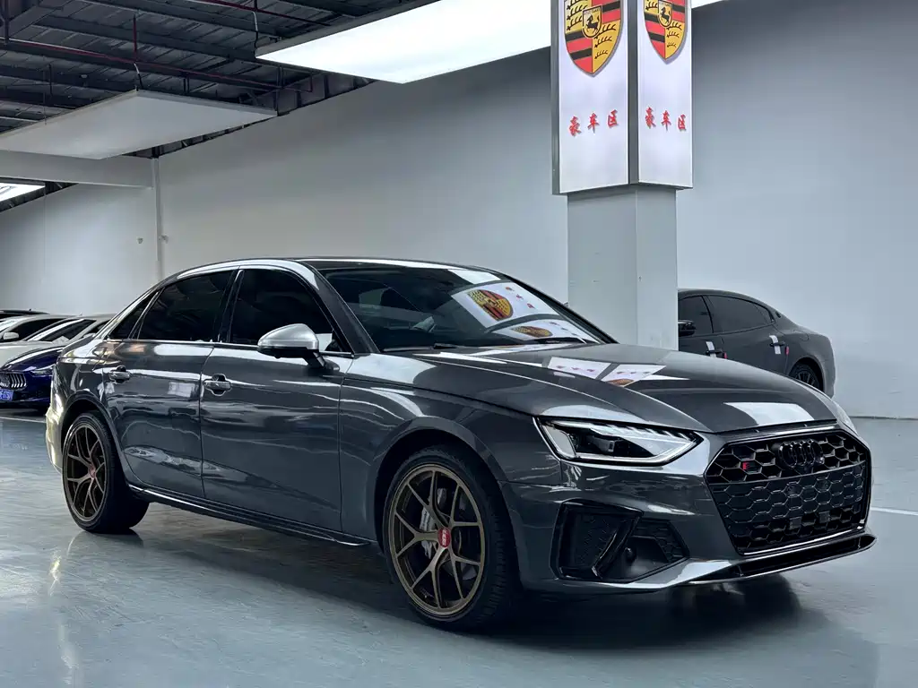 Audi A4L 2020 40 TFSI Fashion