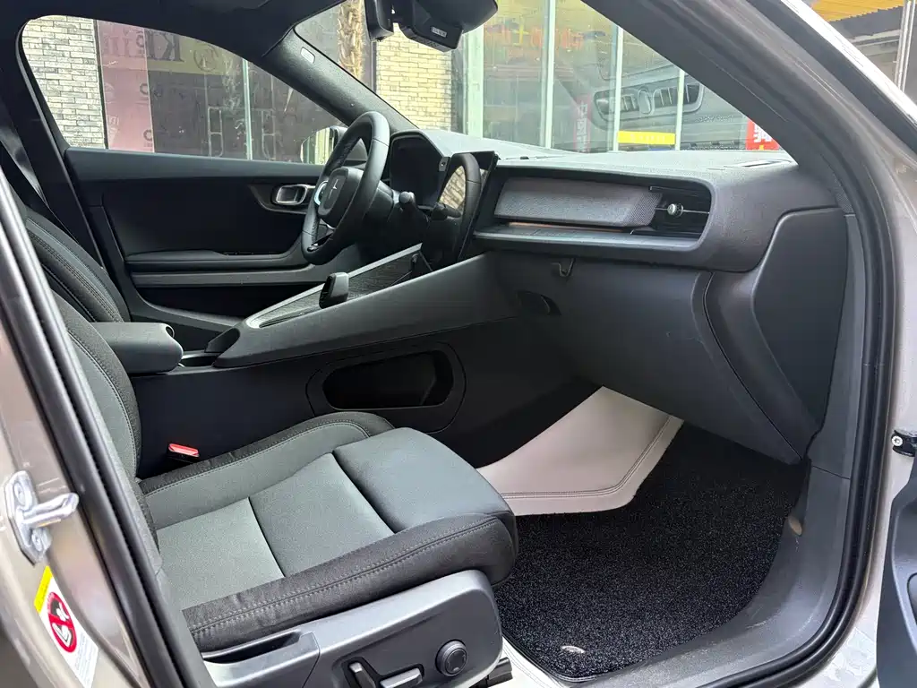 Polestar Polestar 2 — миниатюра 27
