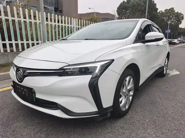 BUICK SLIGHTLY BLUE 6 2022