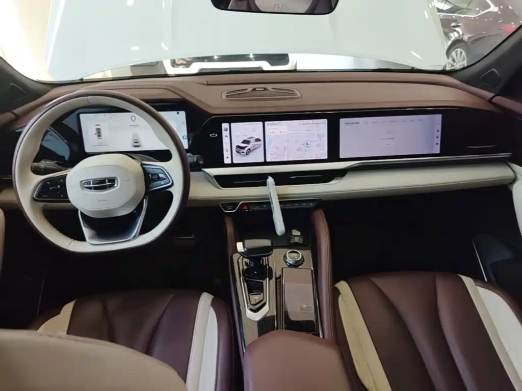 Geely Xingyue L — миниатюра 10