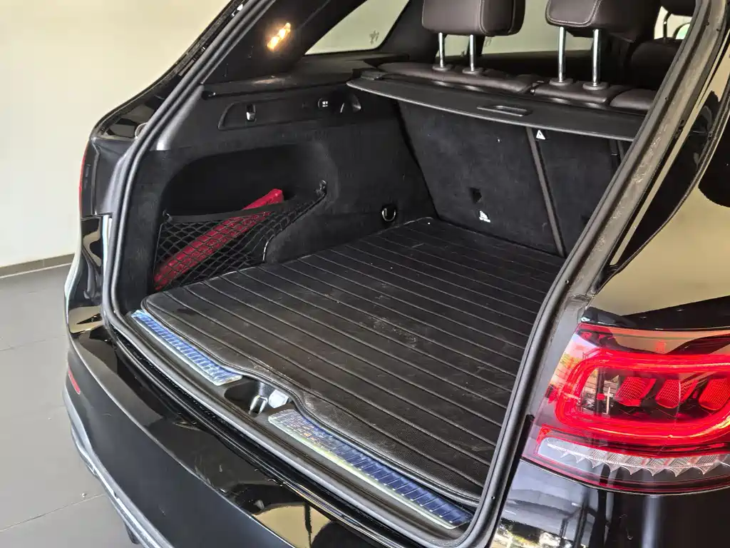 Mercedes-Benz GLC 2020 GLC 300 L 4MATIC