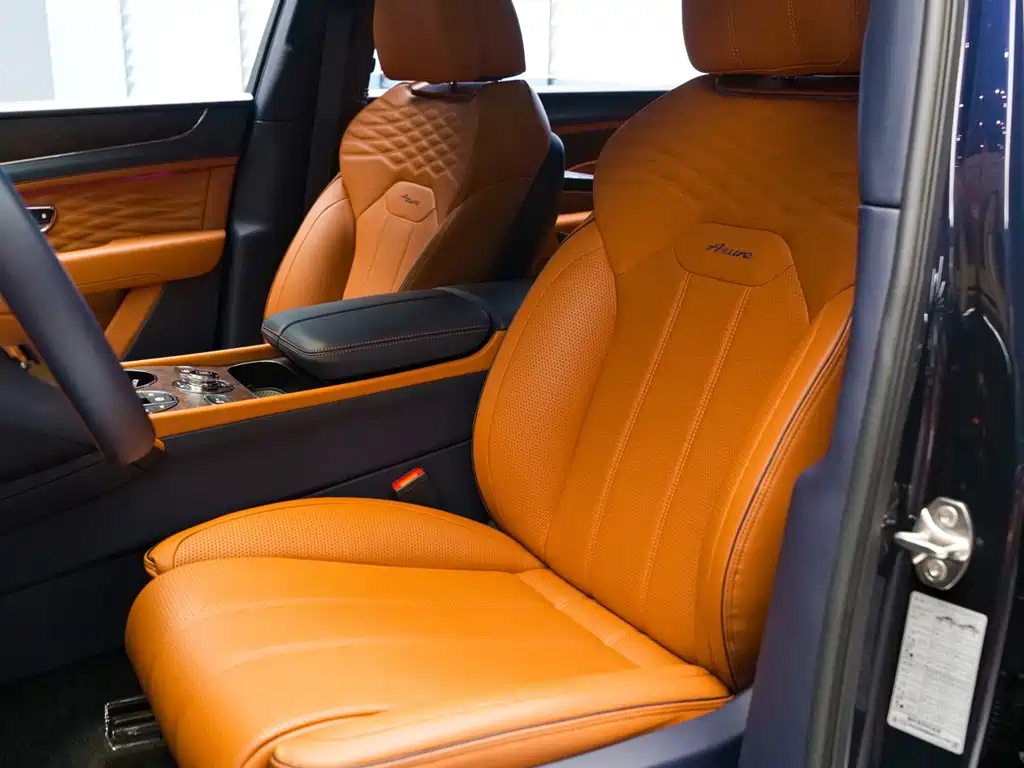 Bentley Bentayga — миниатюра 16