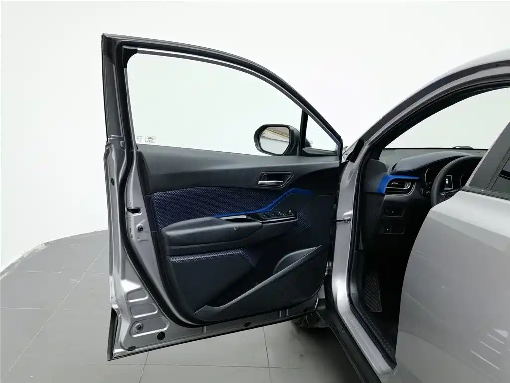 Toyota Izoa 2018 2.0L V