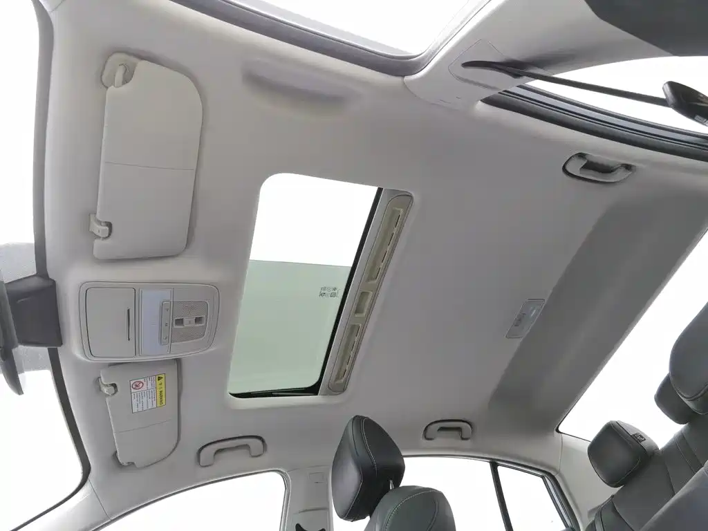 Roewe i5 — миниатюра 14