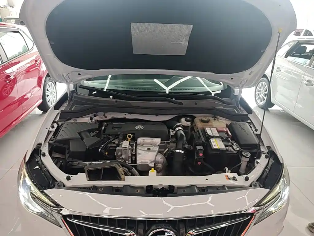 Buick Excelle — миниатюра 20