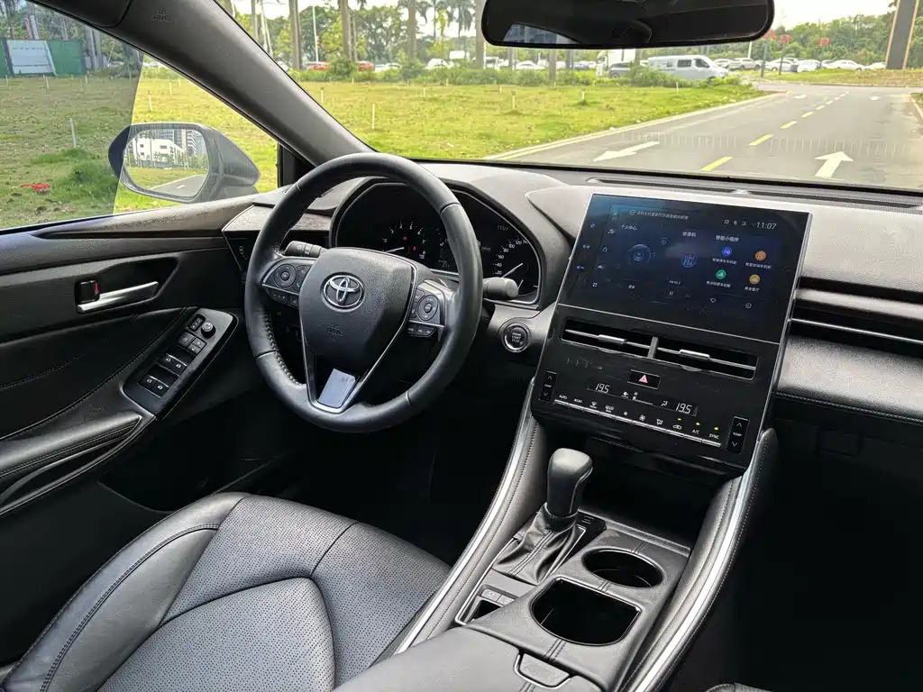 Toyota Avalon 2023 2.0L Luxury