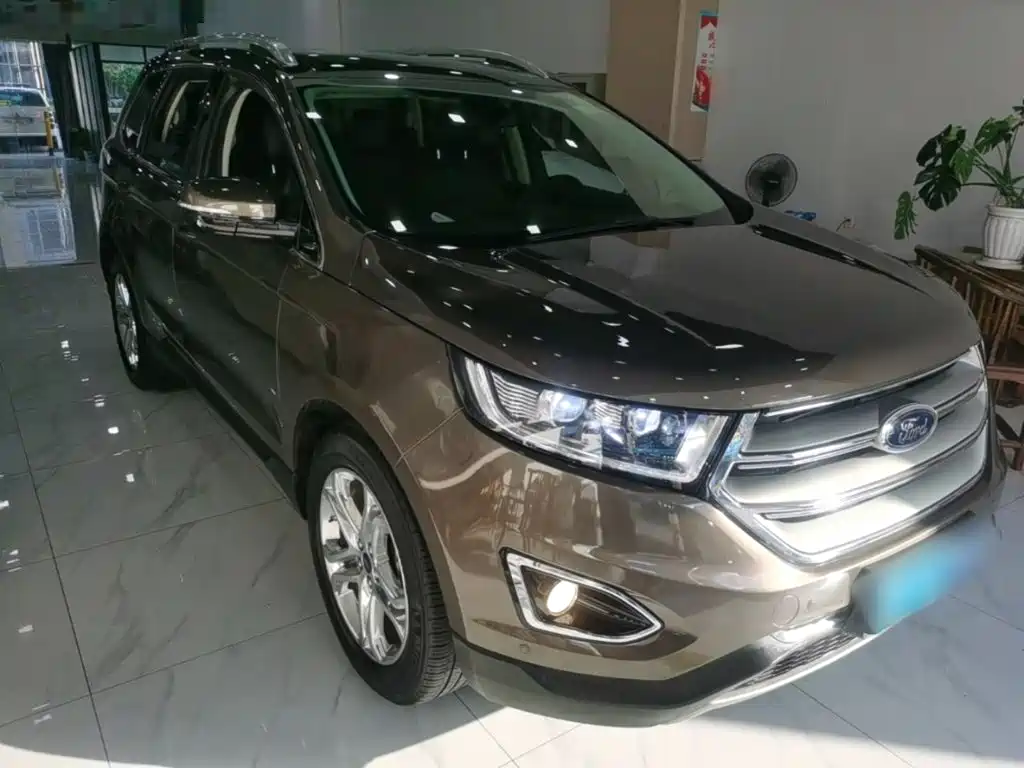 Ford Edge — миниатюра 4