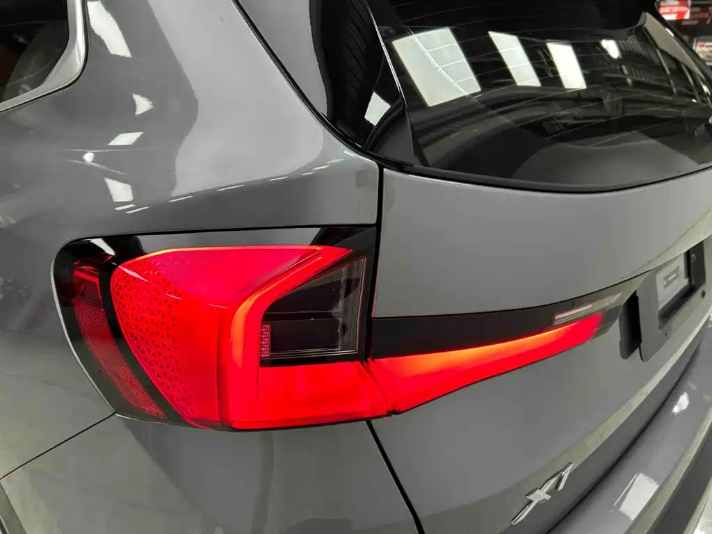 BMW X1 — миниатюра 21