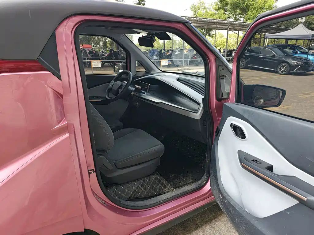 Baojun E200 — миниатюра 7
