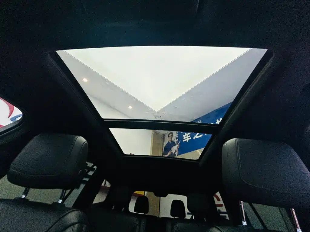 Cadillac XT6 — миниатюра 25