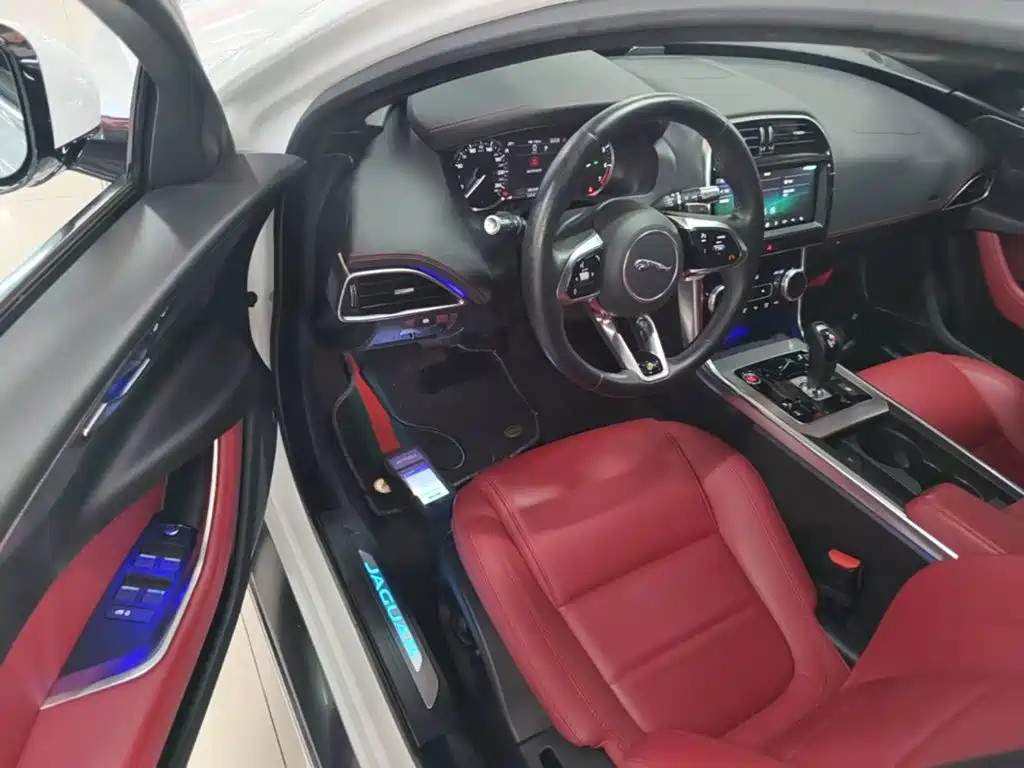 Jaguar XEL — миниатюра 16