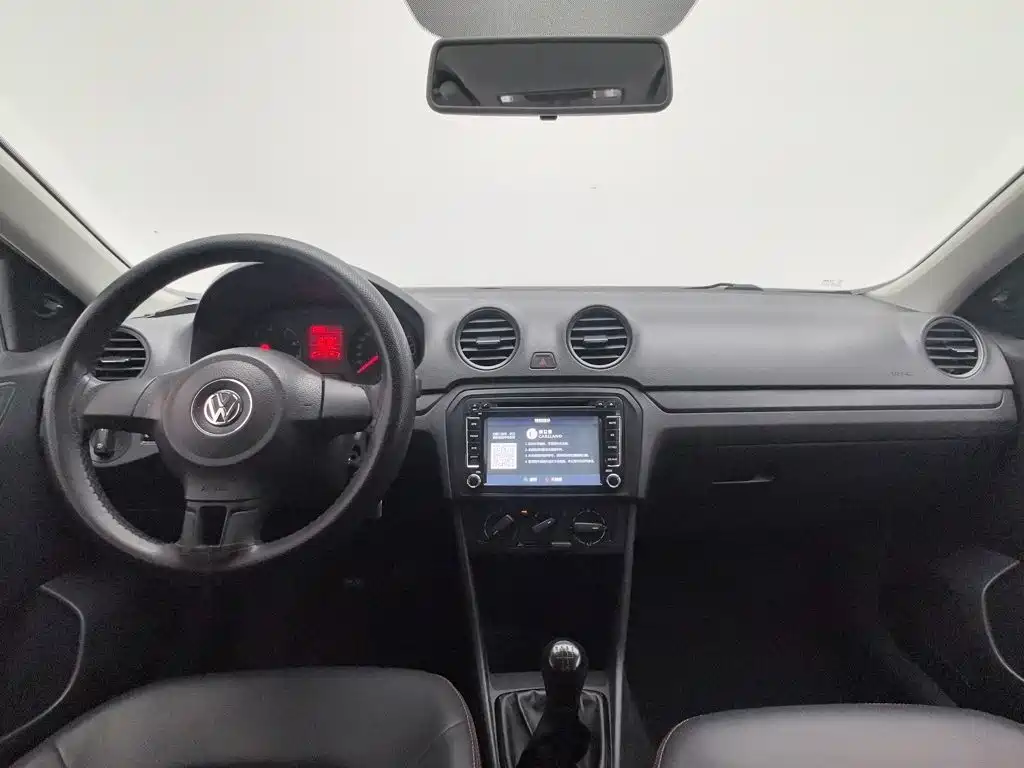 Volkswagen Jetta 2013 1.4L MT Fashion